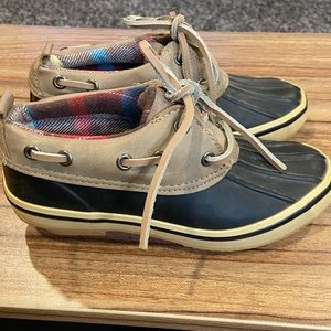 Broadstone waterproof shoes